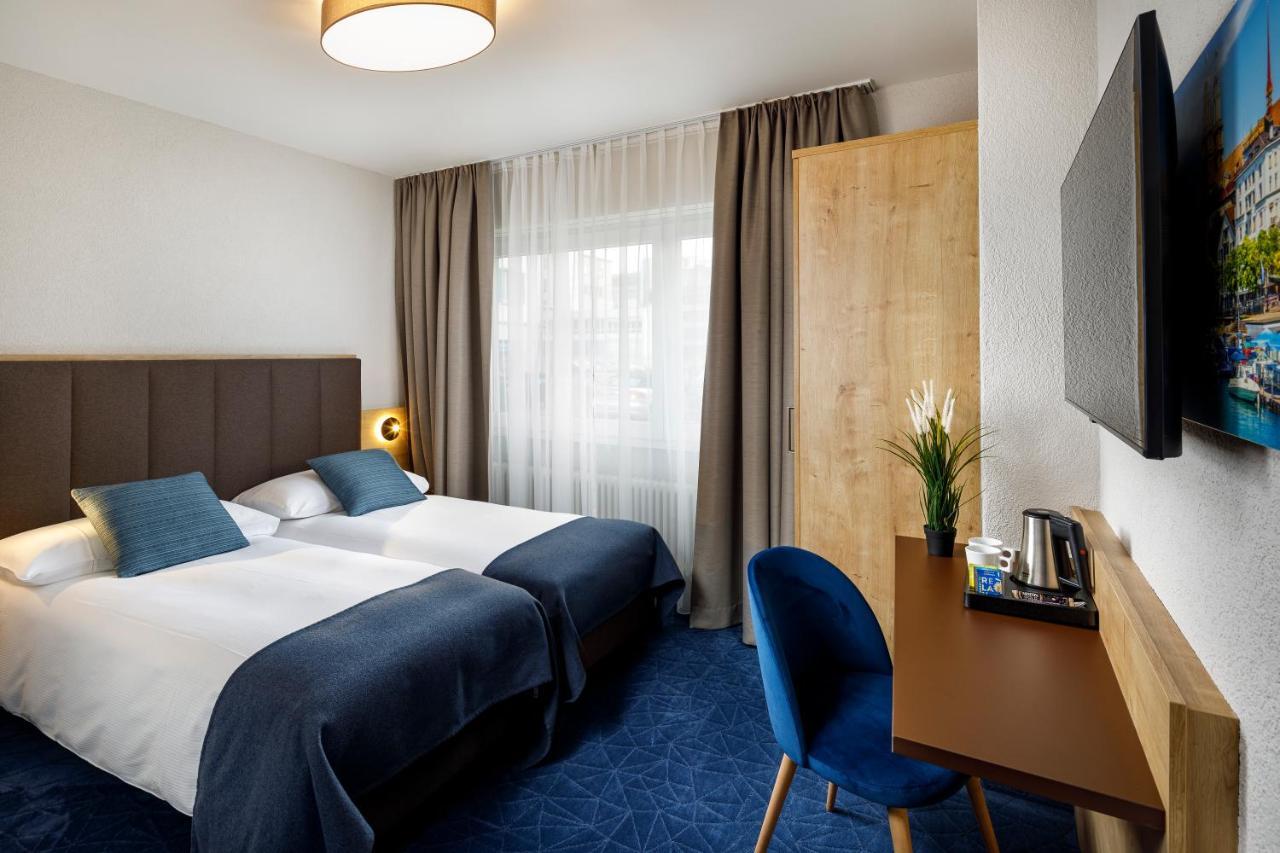 Hotel Tivoli Schlieren Bagian luar foto