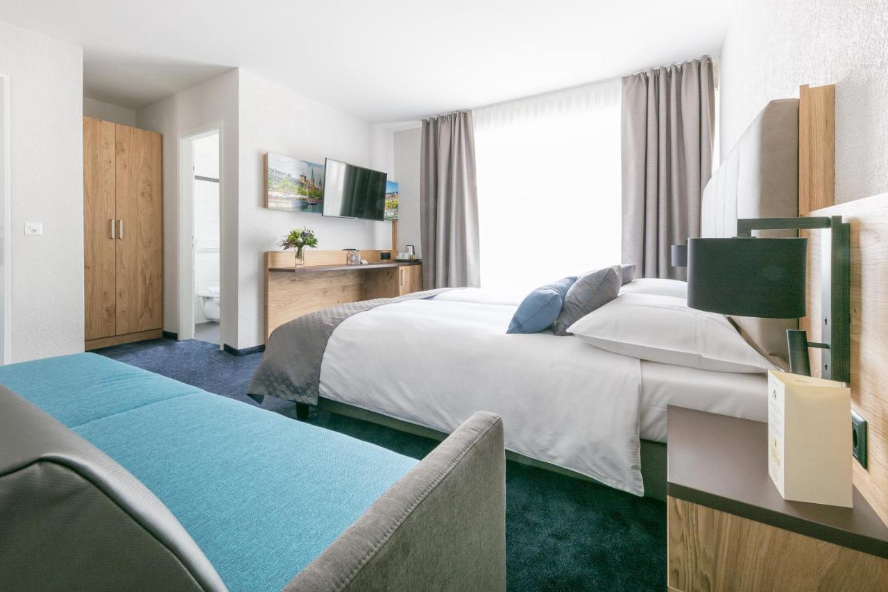 Hotel Tivoli Schlieren Bagian luar foto